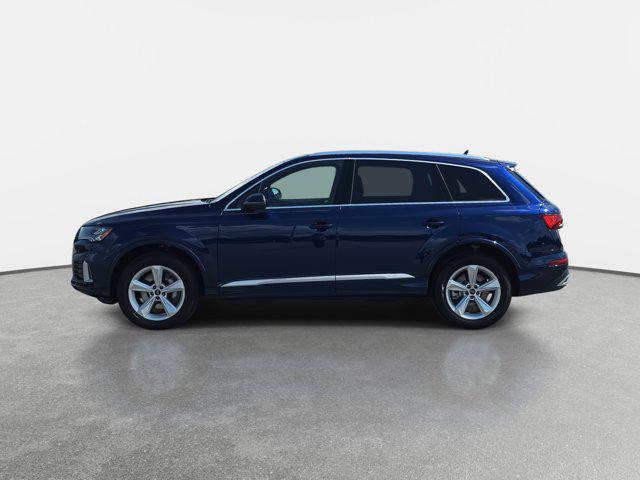 Photo of 2023 Navarra Blue Metallic Audi Q7