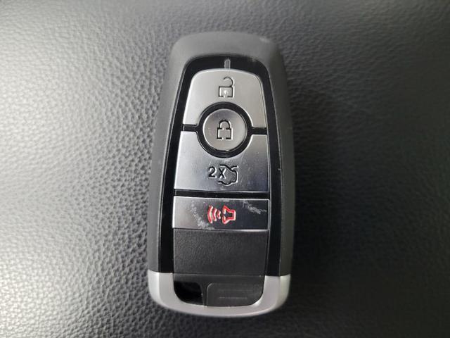 Photo of 2020 Alto Blue Metallic Tinted Clearcoat Ford Fusion