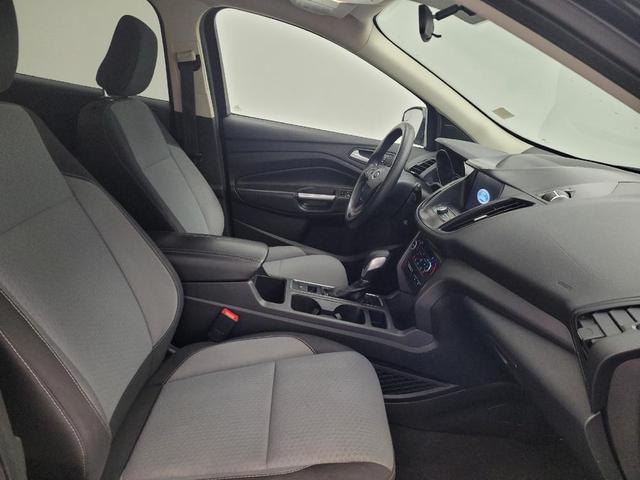 Photo of 2019 Agate Black Metallic Ford Escape
