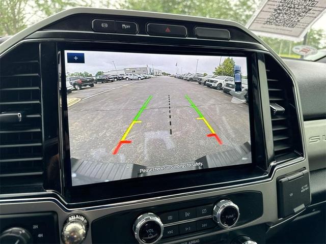 Photo of 2022 Agate Black Metallic Ford F-250