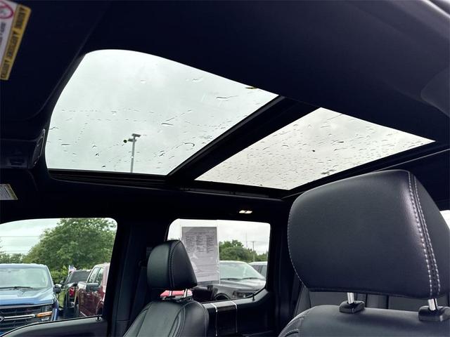 Photo of 2022 Agate Black Metallic Ford F-250