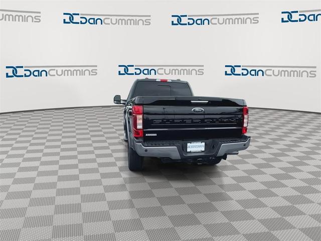 Photo of 2022 Agate Black Metallic Ford F-250