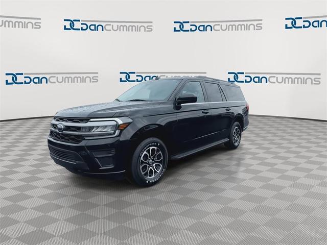 Photo of 2022 Black Metallic Ford Expedition Max