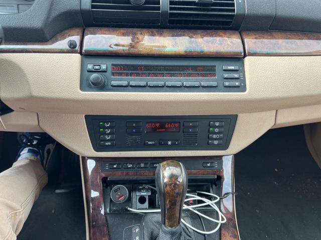 Photo of 2006 Blue BMW X5