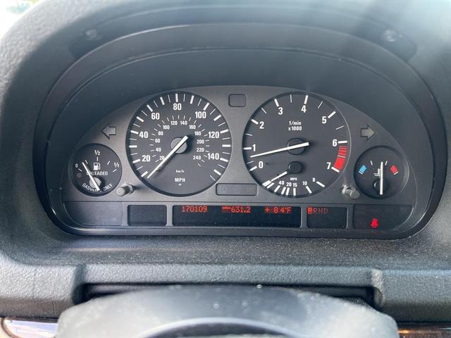 Photo of 2006 Blue BMW X5
