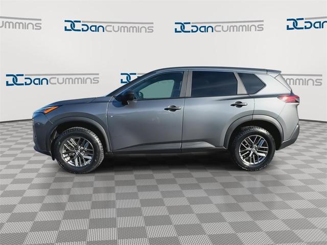Photo of 2023 Gun Metallic Nissan Rogue