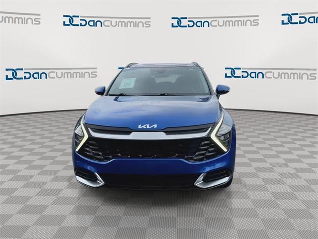 Photo of 2023 Sapphire Blue Kia Sportage