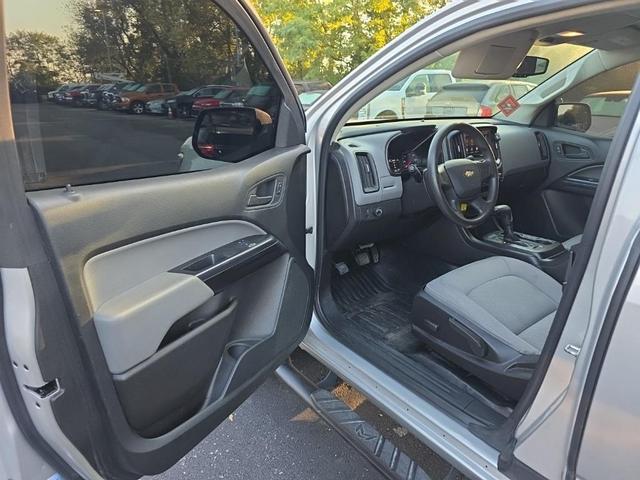 Photo of 2020 Silver Ice Metallic Chevrolet Colorado