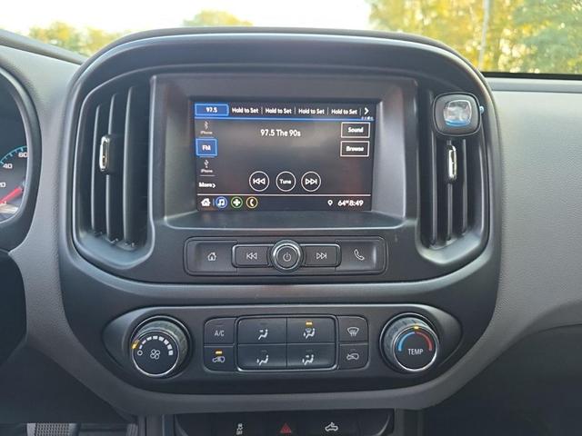 Photo of 2020 Silver Ice Metallic Chevrolet Colorado