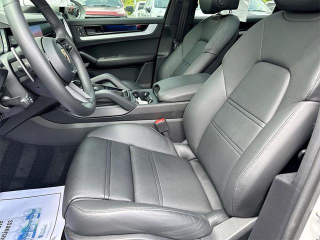 Photo of 2024 Chalk Porsche Cayenne