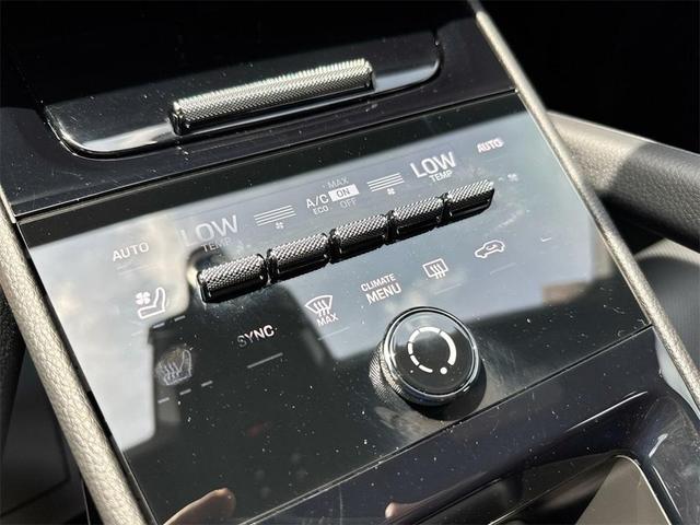 Photo of 2024 Chalk Porsche Cayenne