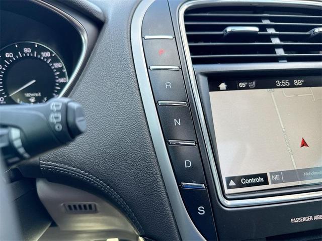 Photo of 2018 Mocha Metallic Lincoln MKX