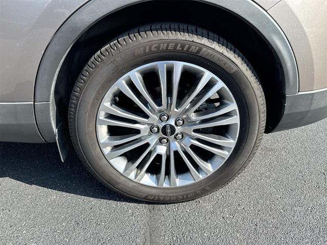 Photo of 2018 Mocha Metallic Lincoln MKX