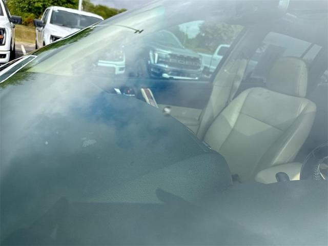 Photo of 2012 Black Toyota Highlander