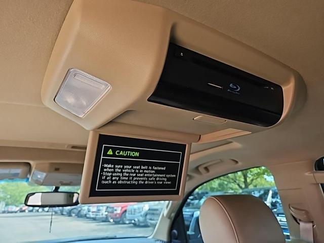 Photo of 2017 Black Toyota Sequoia