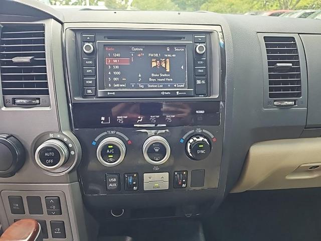Photo of 2017 Black Toyota Sequoia