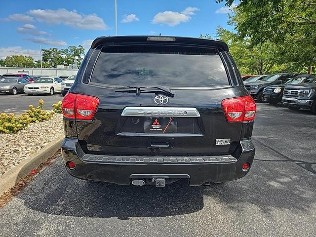 Photo of 2017 Black Toyota Sequoia