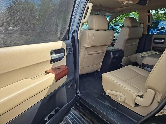 Photo of 2017 Black Toyota Sequoia