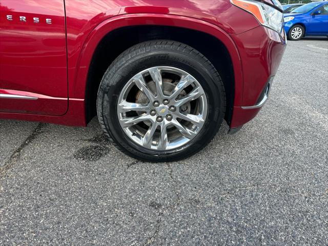 Photo of 2018 Cajun Red Tintcoat Chevrolet Traverse