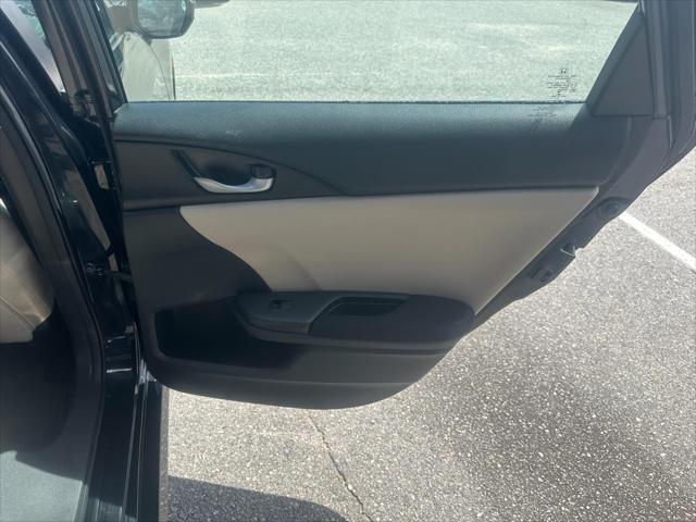 Photo of 2018 Crystal Black Pearl Honda Civic