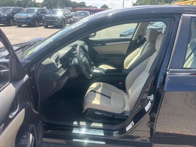 Photo of 2018 Crystal Black Pearl Honda Civic