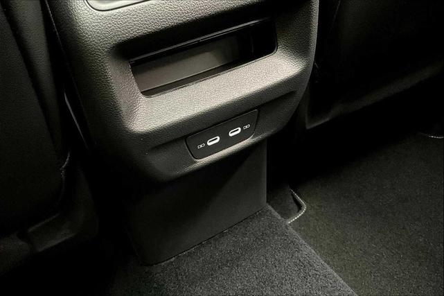 Photo of 2025 Platinum Gray Metallic Volkswagen Tiguan