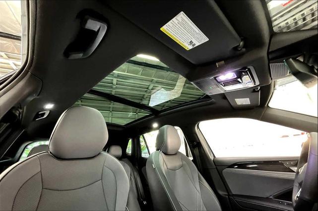 Photo of 2025 Platinum Gray Metallic Volkswagen Tiguan