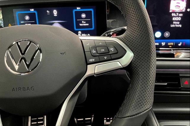 Photo of 2025 Platinum Gray Metallic Volkswagen Tiguan
