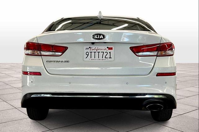 Photo of 2020 Snow White Pearl Kia Optima