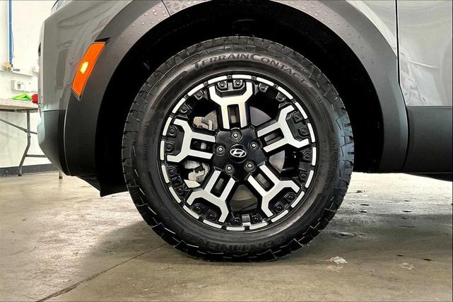 Photo of 2025 Hampton Gray Hyundai SANTA CRUZ