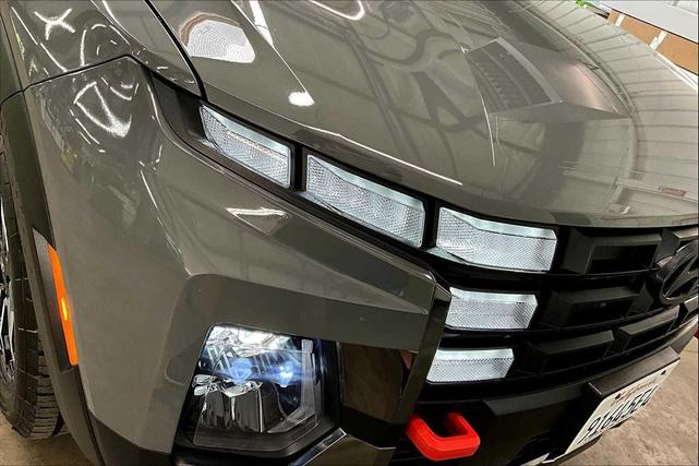 Photo of 2025 Hampton Gray Hyundai SANTA CRUZ