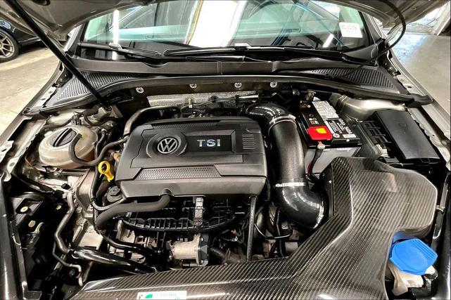 Photo of 2015 Tungsten Silver Metallic Volkswagen Golf