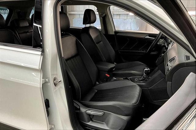 Photo of 2023 Opal White Pearl Volkswagen Tiguan