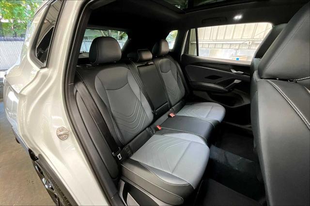 Photo of 2025 Opal White Pearl Volkswagen Tiguan