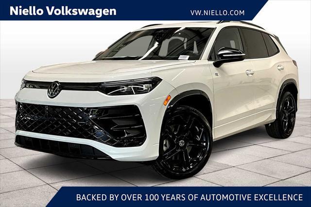 Photo of 2025 Opal White Pearl Volkswagen Tiguan