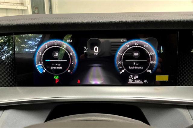 Photo of 2025 Opal White Pearl Volkswagen Tiguan
