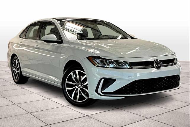 Photo of 2025 Opal White Pearl Volkswagen Jetta