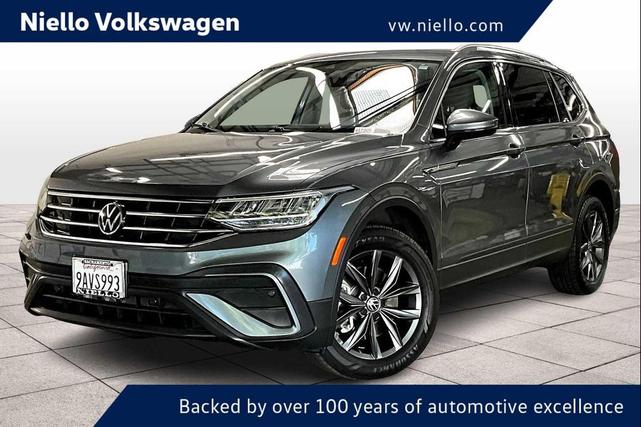 Photo of 2022 Platinum Gray Metallic Volkswagen Tiguan