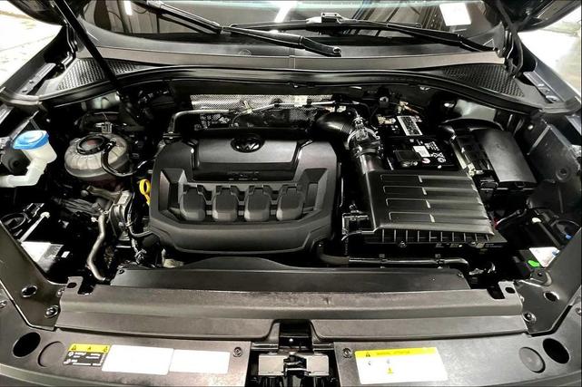 Photo of 2022 Platinum Gray Metallic Volkswagen Tiguan