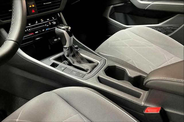Photo of 2025 Pyrite Silver Metallic Volkswagen Jetta