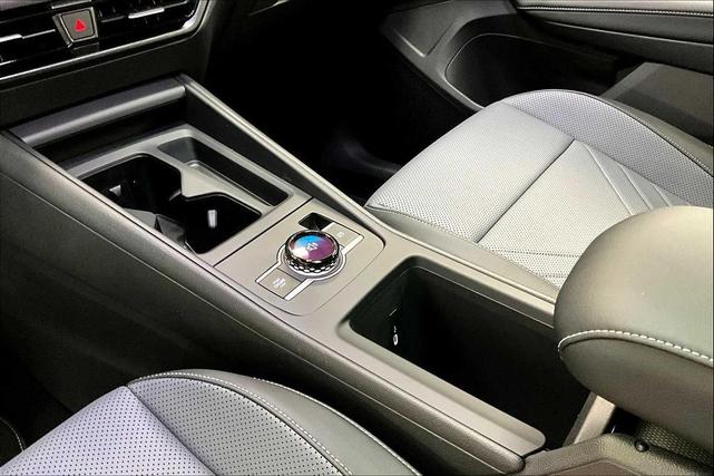 Photo of 2025 Opal White Pearl Volkswagen Tiguan