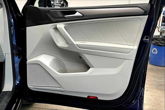 Photo of 2023 Atlantic Blue Metallic Volkswagen Tiguan