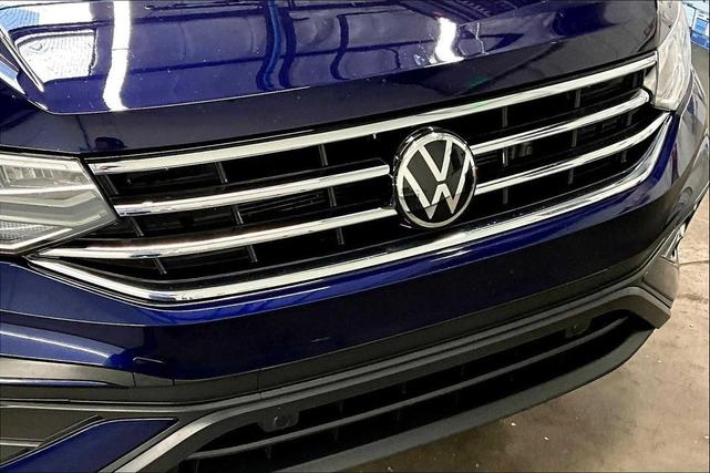 Photo of 2023 Atlantic Blue Metallic Volkswagen Tiguan