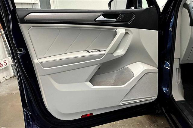 Photo of 2023 Atlantic Blue Metallic Volkswagen Tiguan