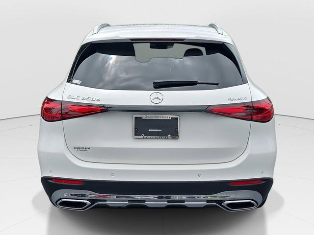 Photo of 2025 Polar White Mercedes-Benz GLC 350e