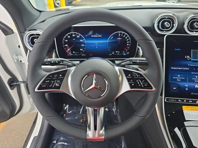 Photo of 2025 Polar White Mercedes-Benz GLC 350e