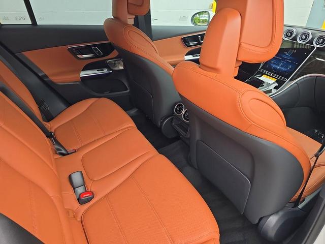 Photo of 2025 Polar White Mercedes-Benz GLC 350e