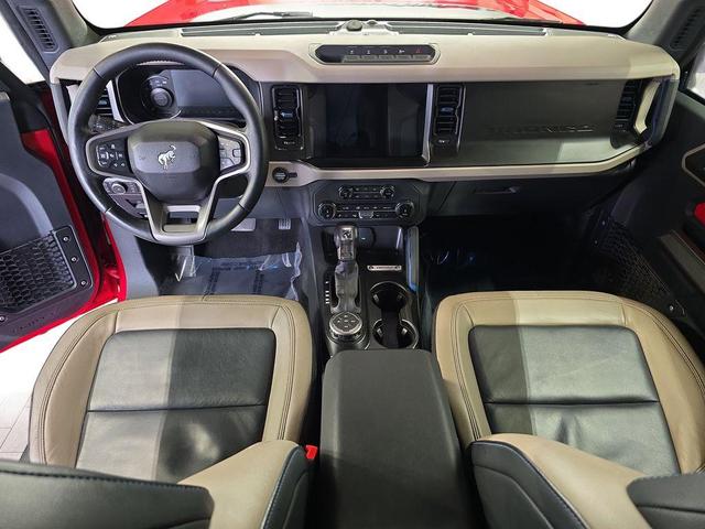 Photo of 2022 Race Red Ford Bronco