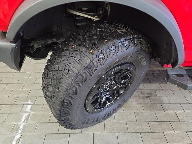 Photo of 2022 Race Red Ford Bronco