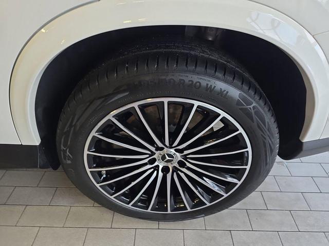 Photo of 2025 Polar White Mercedes-Benz GLC 350e